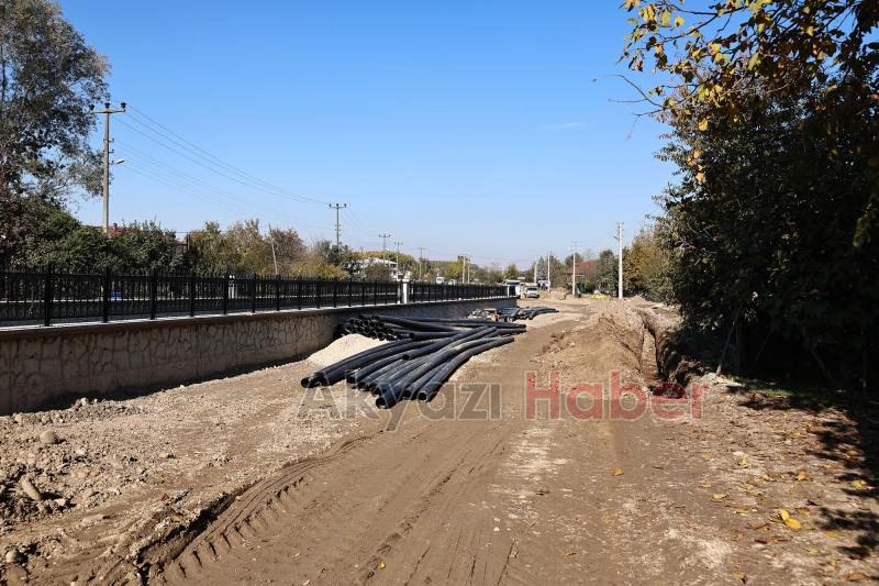 Karacasu Deresinde çalışmalar devam ediyor