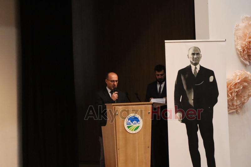 Akyazı da Büyük Önder Atatürk törenle anıldı