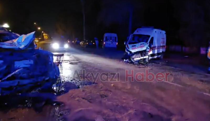 Ambulansın da karıştığı kazada 1 kişi öldü, 3 sağlık çalışanı yaralı