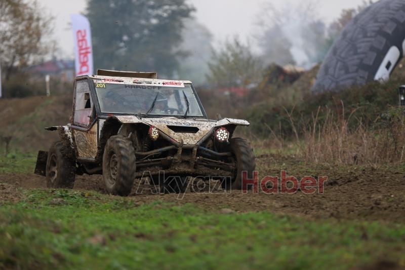 Off-Road Şampiyonası nefesleri kesti