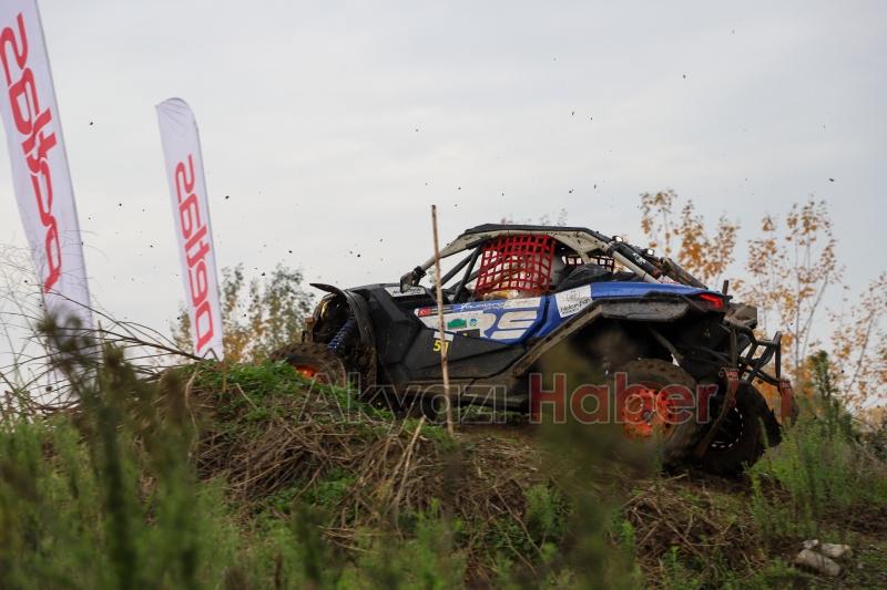 Off-Road Şampiyonası nefesleri kesti