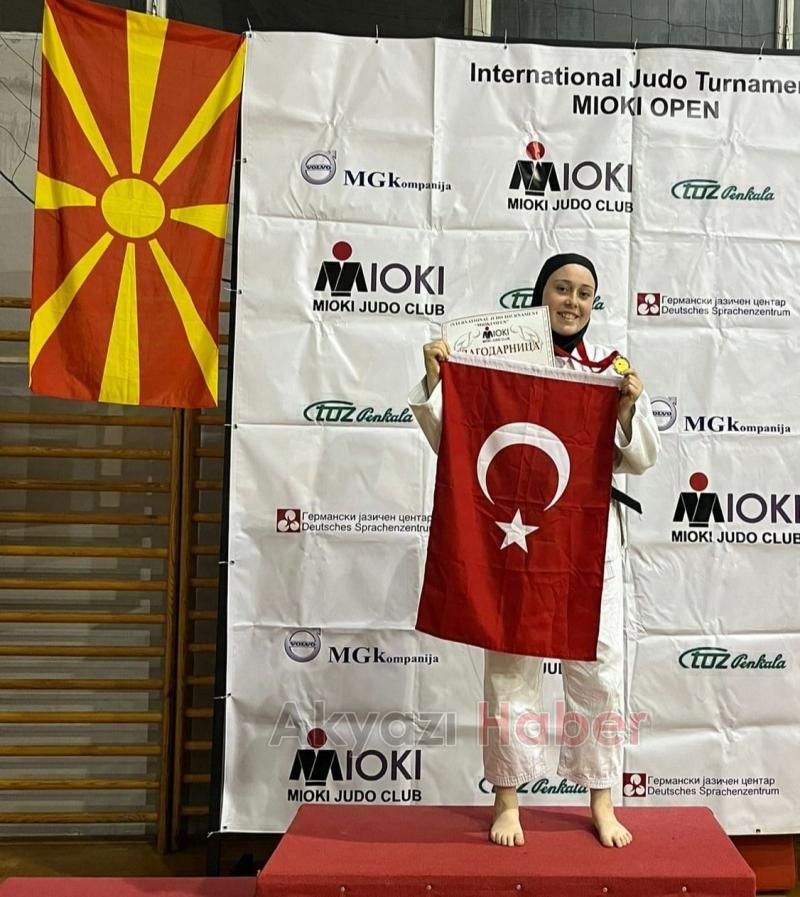 Helal Olsun Gençler Karapürçekli Sporcular Makedonya da Gururumuz Oldu