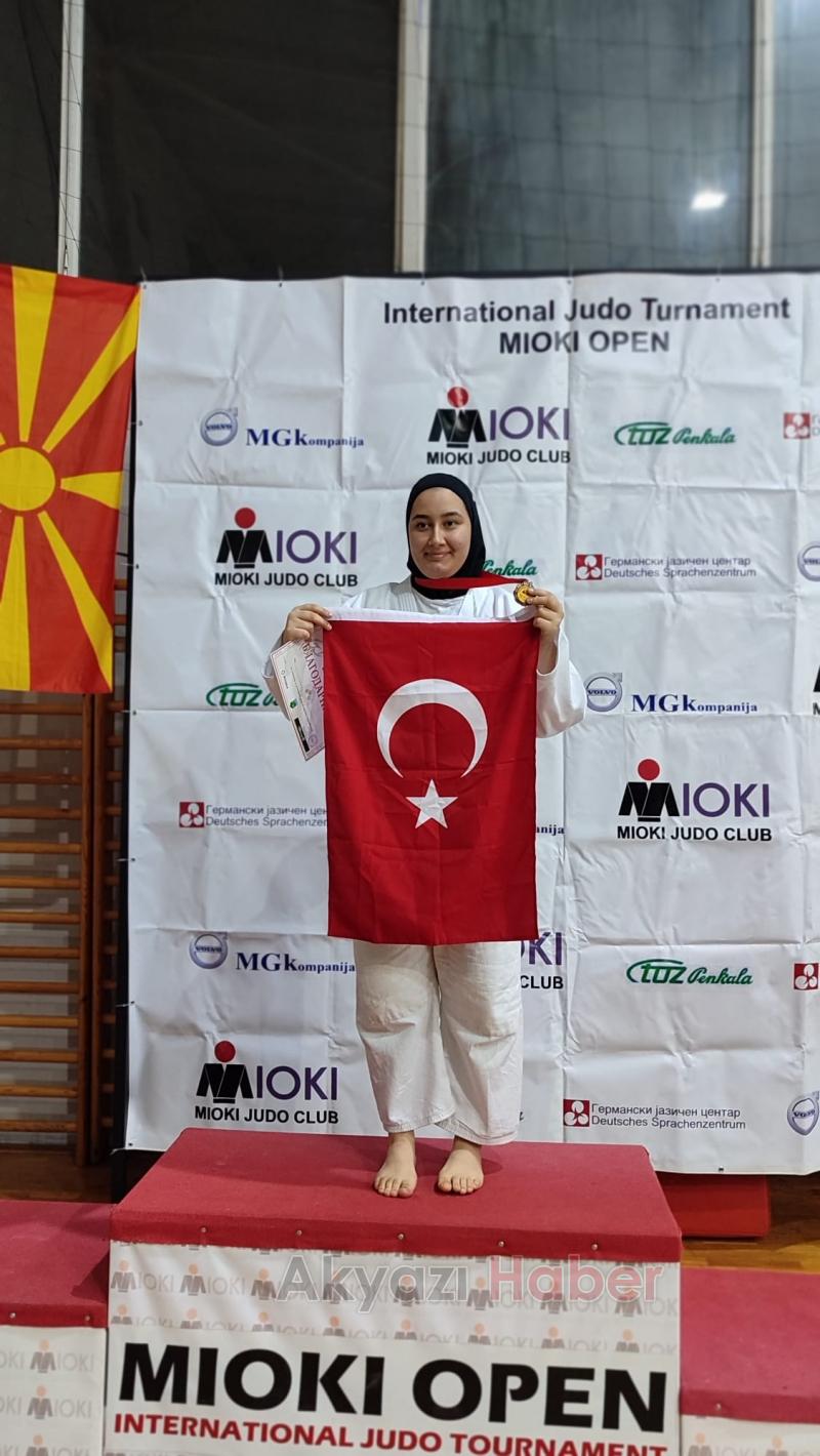 Helal Olsun Gençler Karapürçekli Sporcular Makedonya da Gururumuz Oldu