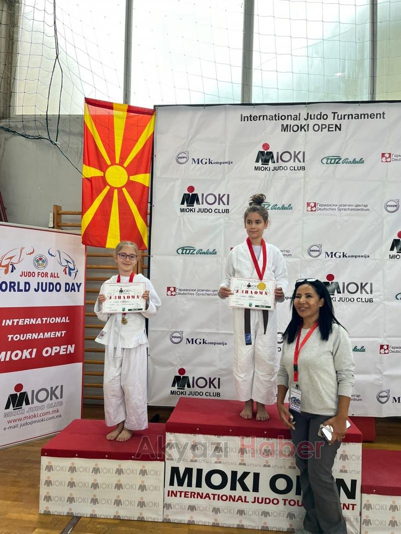 Helal Olsun Gençler Karapürçekli Sporcular Makedonya da Gururumuz Oldu