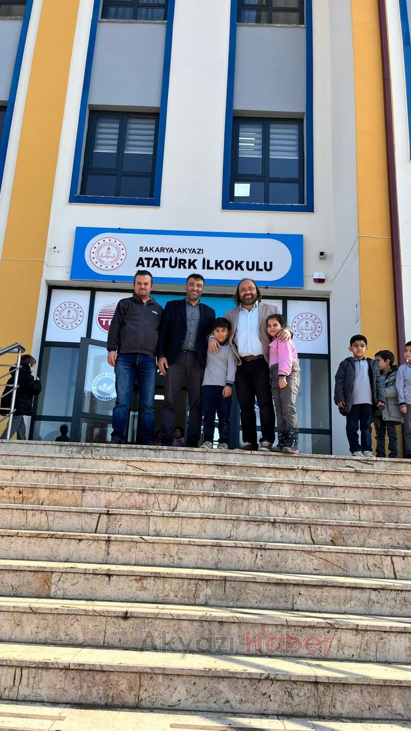 Akyazı Atatürk İlkokulu nda fidanlar toprakla buluştu