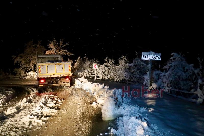 Sakarya da kar küreme çalışmaları sürüyor