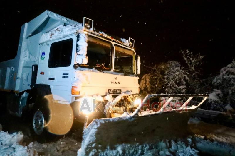 Sakarya da kar küreme çalışmaları sürüyor