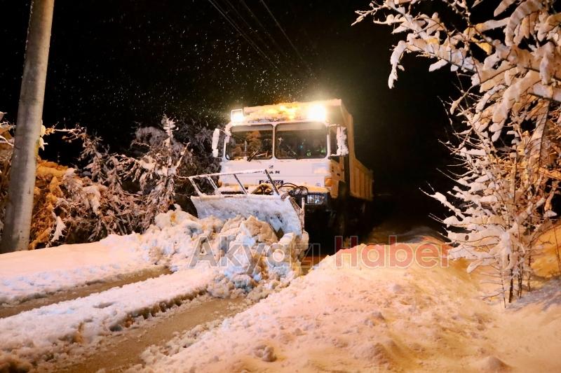 Sakarya da kar küreme çalışmaları sürüyor
