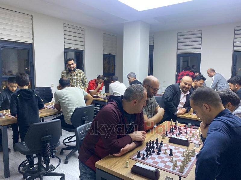 Akyazı da öğretmenler Günü etkinlikleri