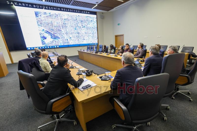 Sakarya'da raylı sistem, yazlık kavşağı ve metrobüste son durum