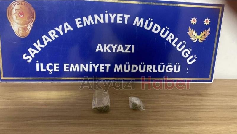 Akyazı'da polis ve jandarmadan uyuşturucuya darbe