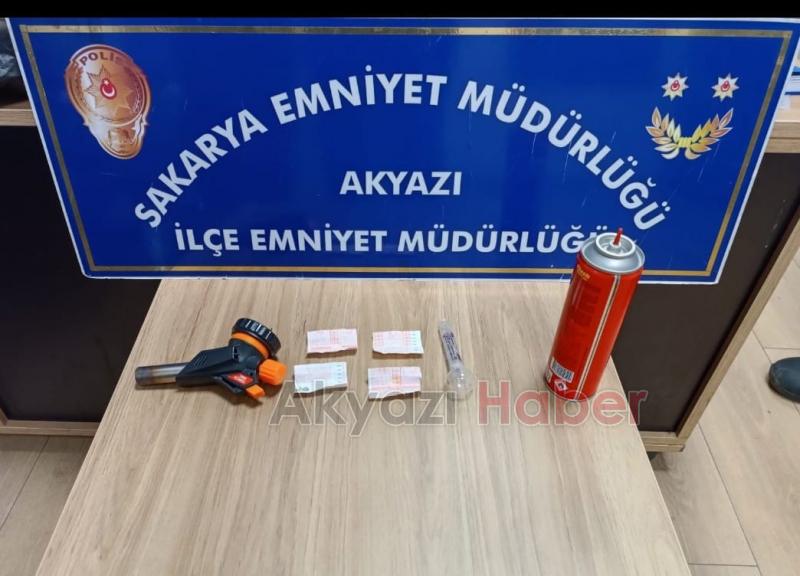 Akyazı'da polis ve jandarmadan uyuşturucuya darbe