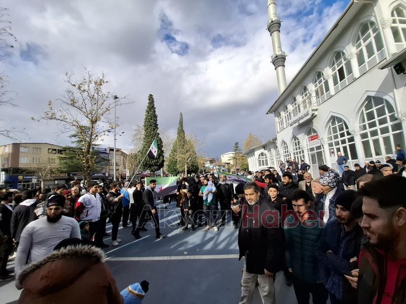 Akyazı daki Suriyeliler kutlama yaptı