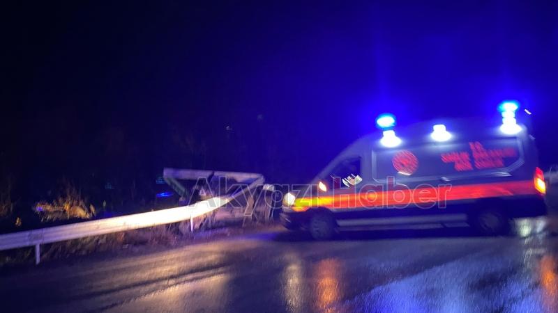 Cip bariyerlere girdi 1 yaralı