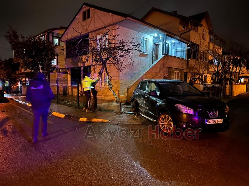 Cip ile hafif ticari araç çarpıştı