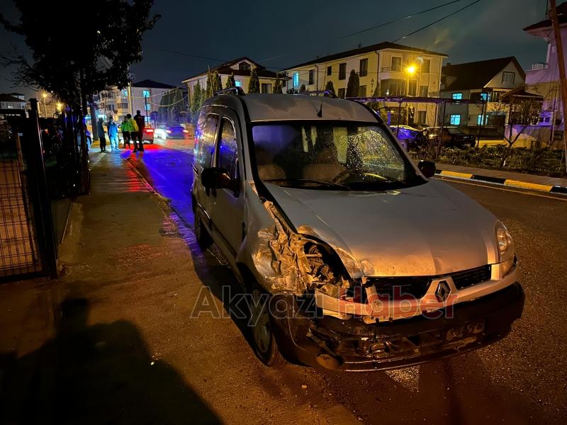 Cip ile hafif ticari araç çarpıştı