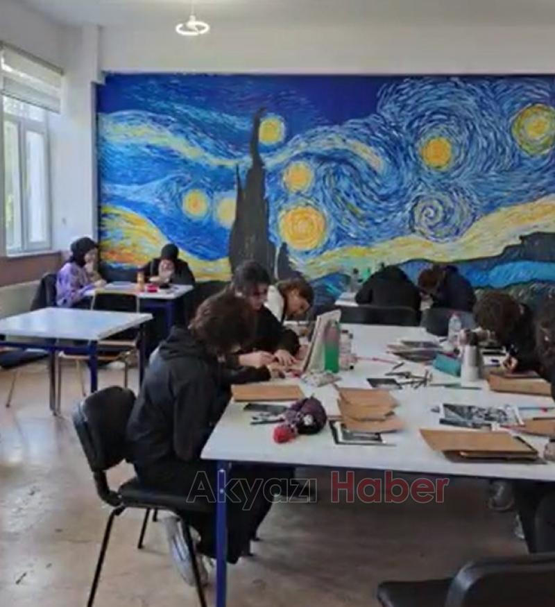 Eyyup Genç Fen Lisesi nden Türkiye Yüzyılı na Özel Sözlük