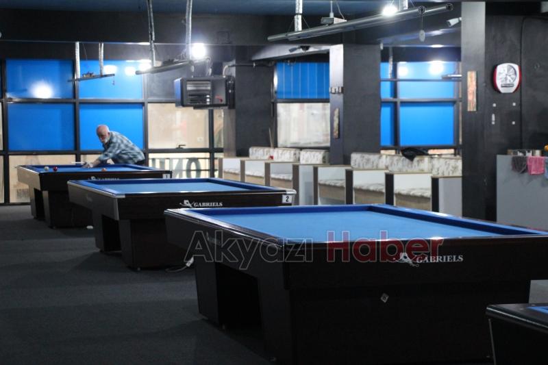 Akyazı Bilardo Salonu: Keyifli ve Güvenilir Eğlencenin Yeni Adresi!