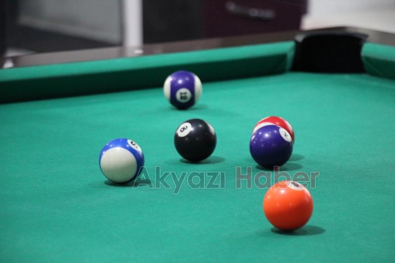 Akyazı Bilardo Salonu: Keyifli ve Güvenilir Eğlencenin Yeni Adresi!