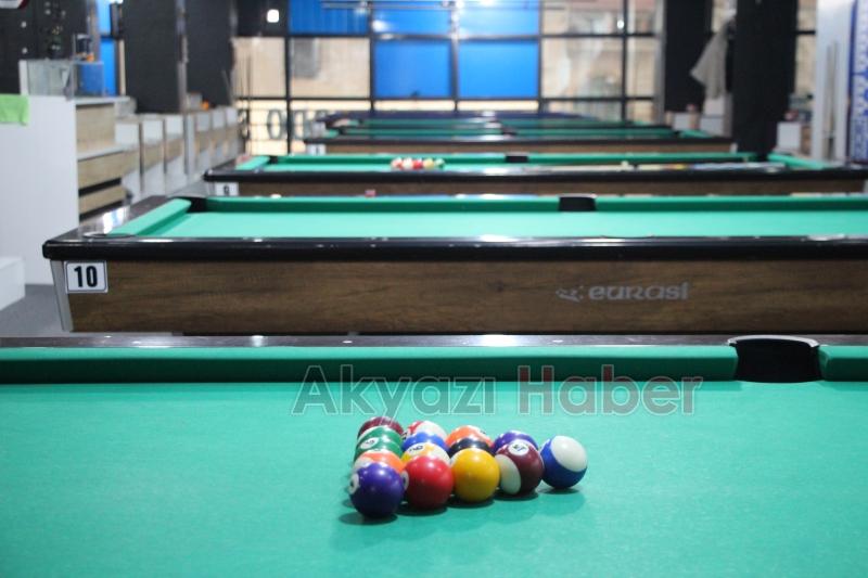 Akyazı Bilardo Salonu: Keyifli ve Güvenilir Eğlencenin Yeni Adresi!