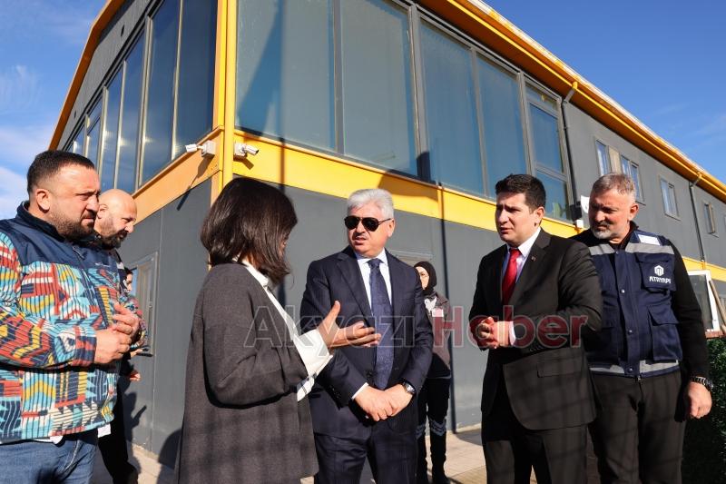 Sakarya Şehir Hastanesi inşaatında inceleme yaptılar