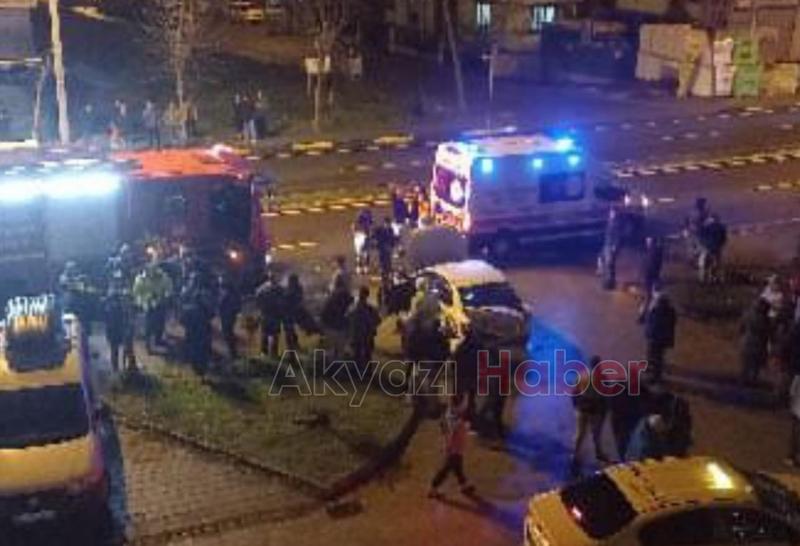 Hendek te otomobil direğe çarptı