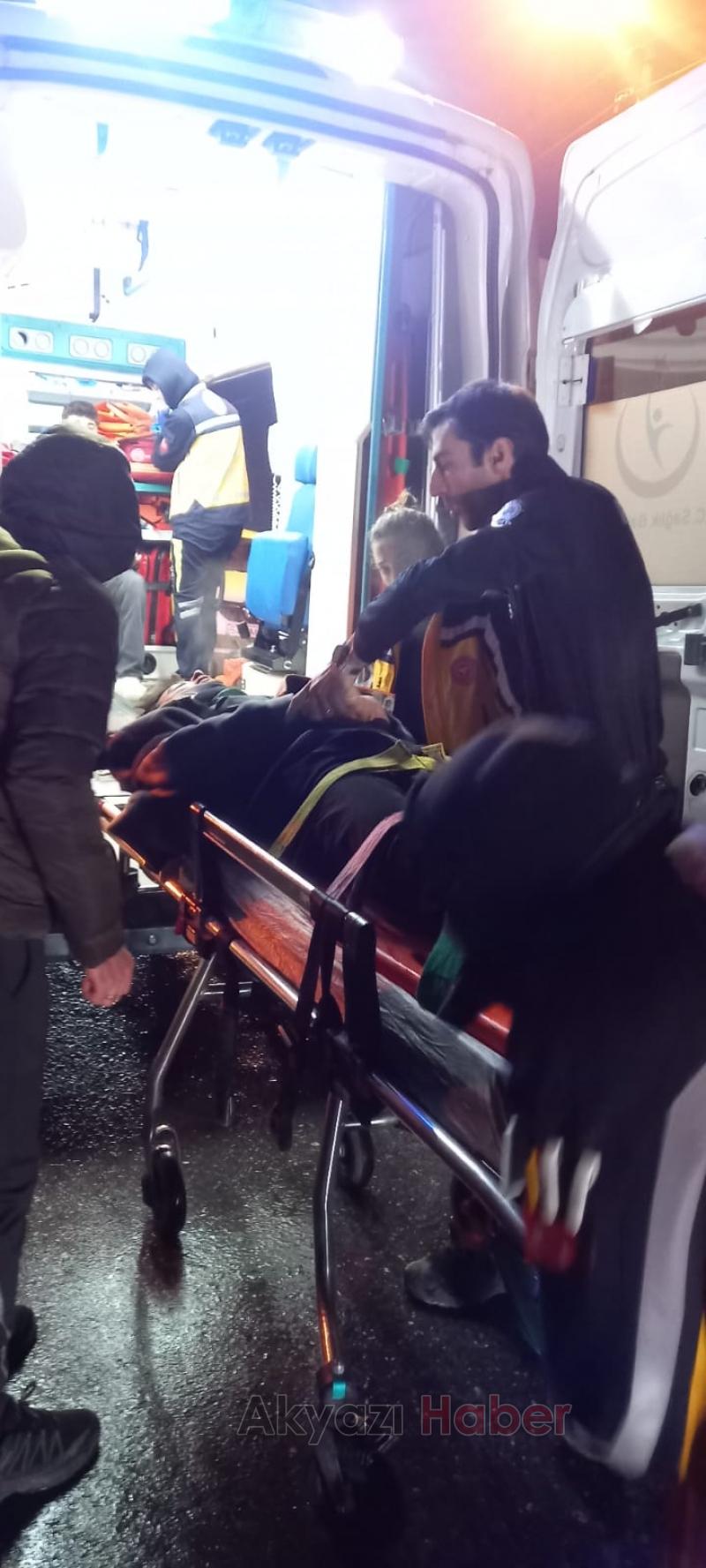 Otomobil ile kamyon kafa kafaya çarpıştı: 2 yaralı