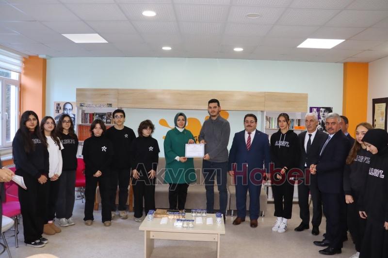 Eyyüp Genç Lisesi il birincisi oldu