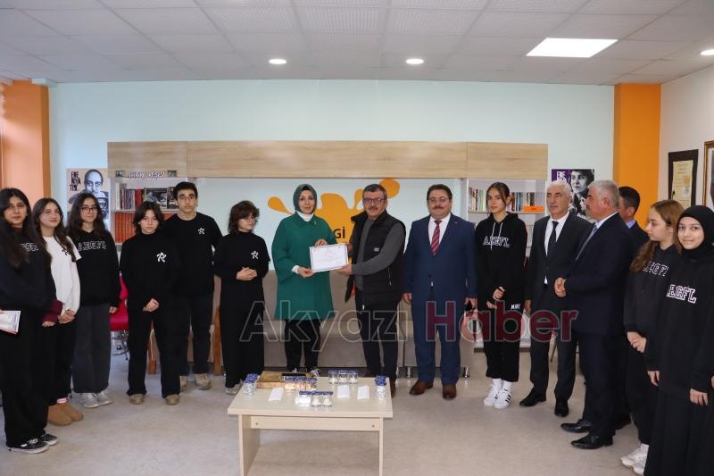 Eyyüp Genç Lisesi il birincisi oldu