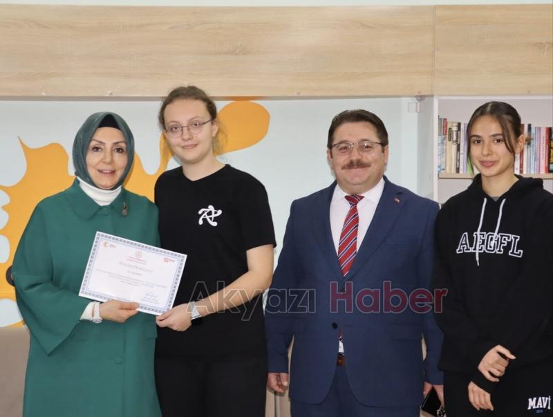 Eyyüp Genç Lisesi il birincisi oldu