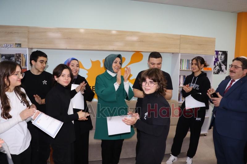 Eyyüp Genç Lisesi il birincisi oldu