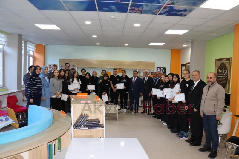 Eyyüp Genç Lisesi il birincisi oldu