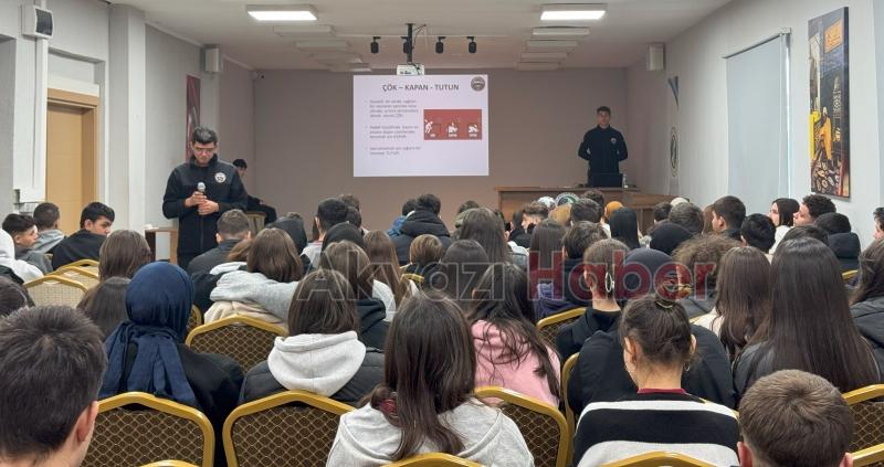 GAKE den lise öğrencilerine afet eğitimi