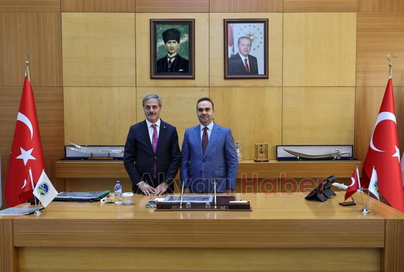 Sanayi ve Teknoloji Bakanı Sakarya'da