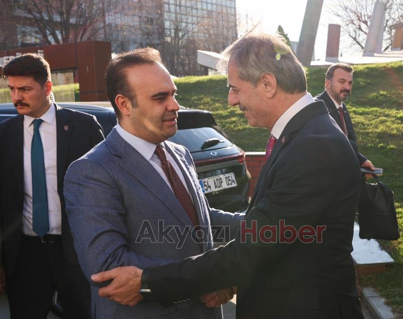Sanayi ve Teknoloji Bakanı Sakarya'da