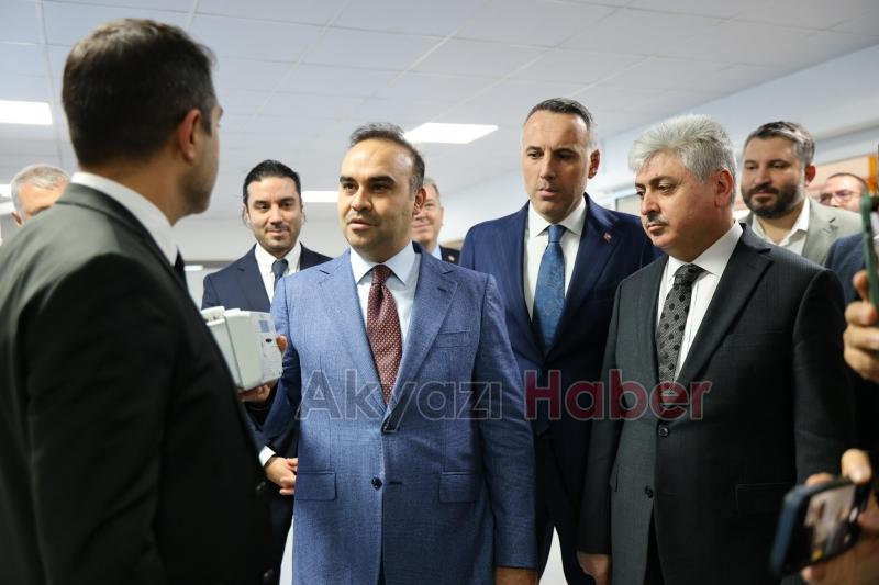 Sanayi ve Teknoloji Bakanı Sakarya'da