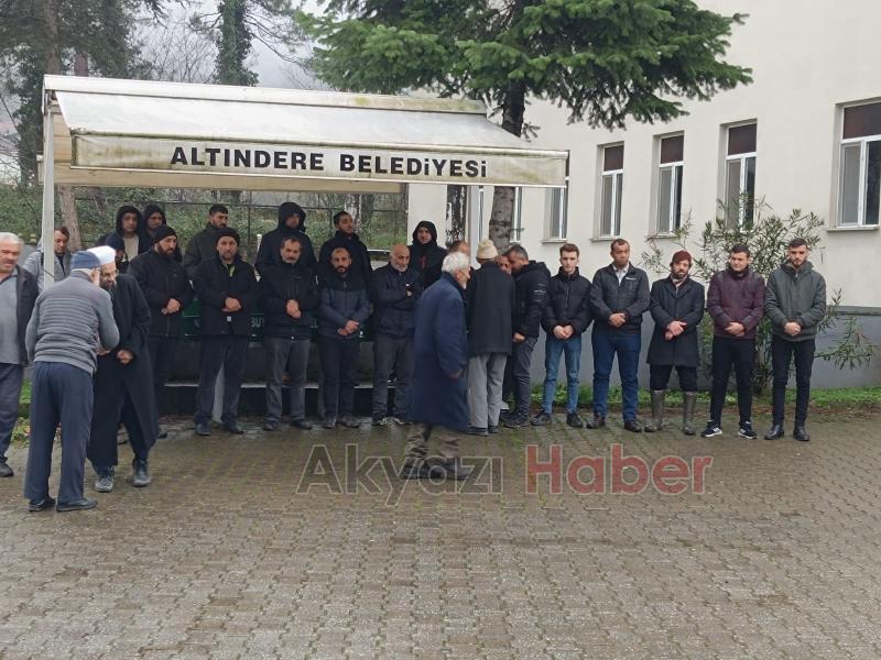 Yemek sırasında fenalaşmıştı genç adam toprağa verildi