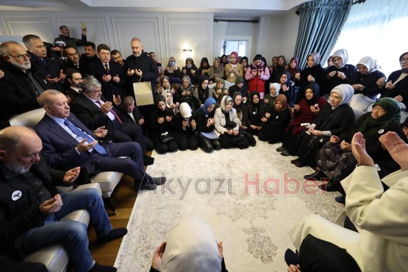 Bolu'da cenaze törenine katılan Cumhurbaşkanı Erdoğan gözyaşlarına boğuldu