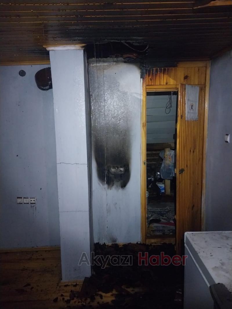 Mansurlar'da yangın