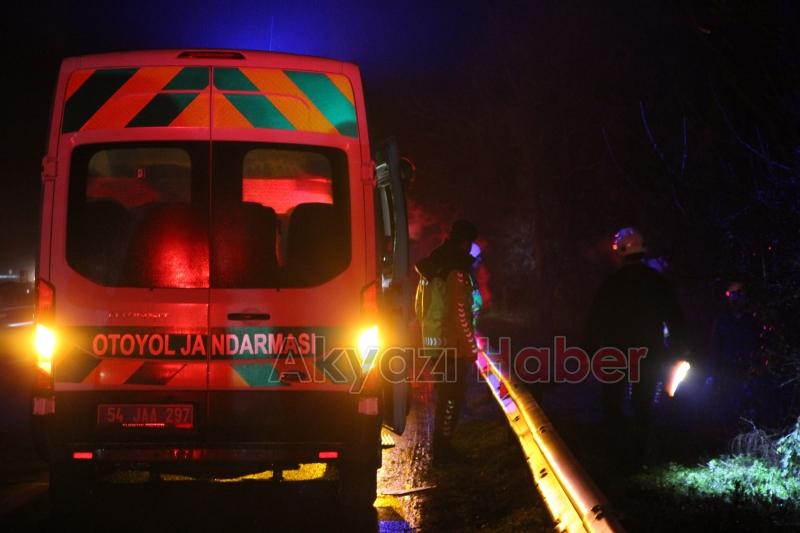 Panelvan minibüs kaza yaptı 2 yaralı