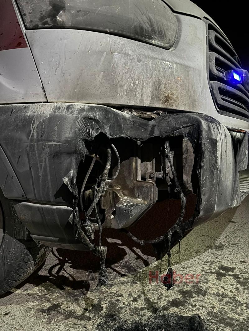 Hastaya müdahale sırasında ambulansta yangın çıktı