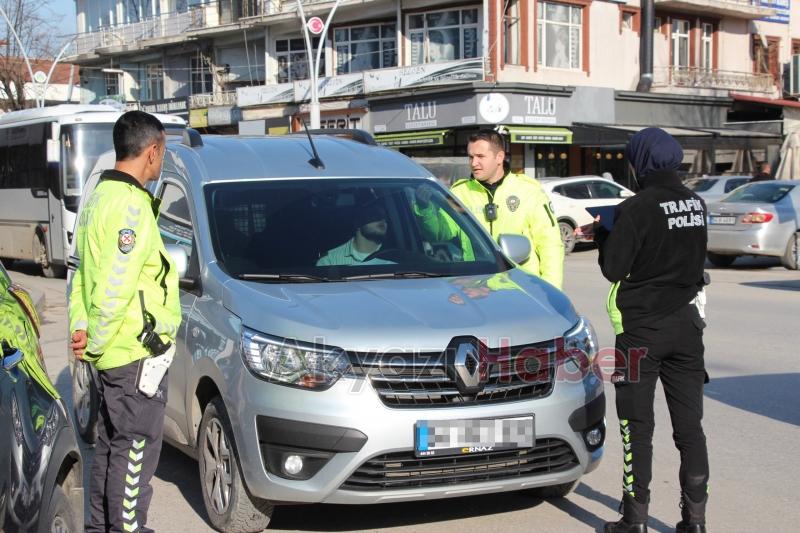 Akyazıda trafik denetimi
