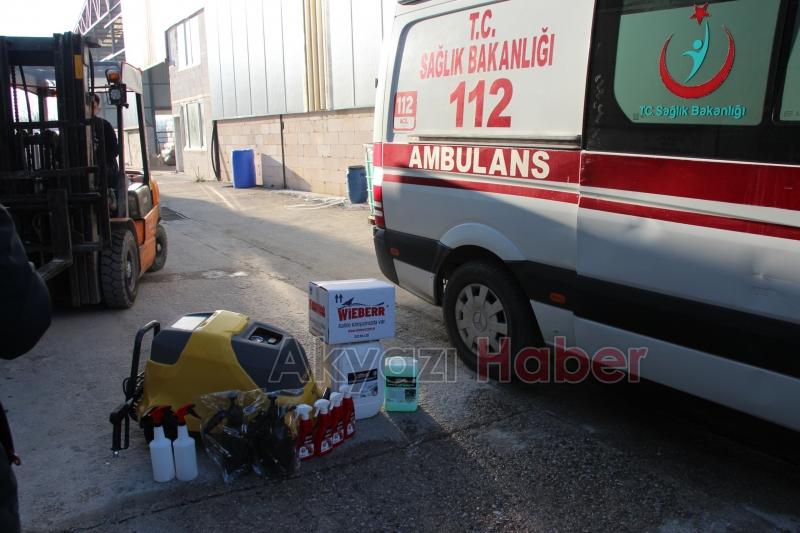 Akyazılı iş insanlarından anlamlı hediye