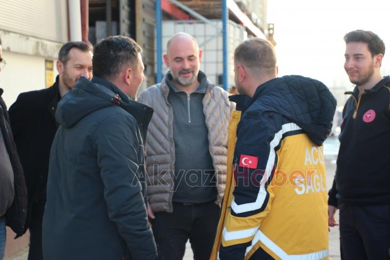 Akyazılı iş insanlarından anlamlı hediye