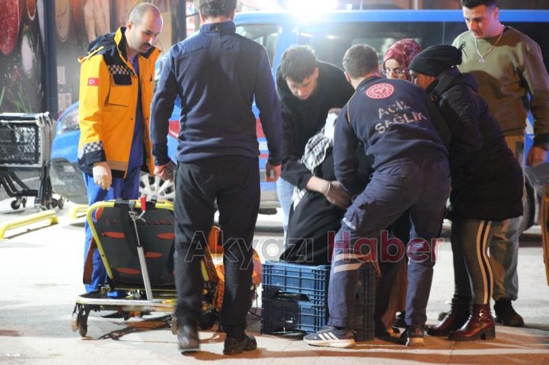 Şehit Furkan Çelik Caddesi nde kaza 3 yaralı