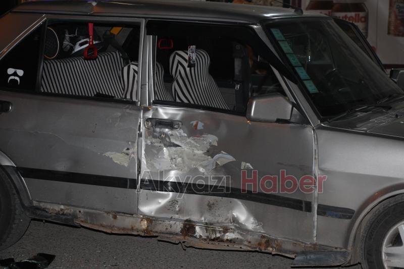 Şehit Furkan Çelik Caddesi nde kaza 3 yaralı