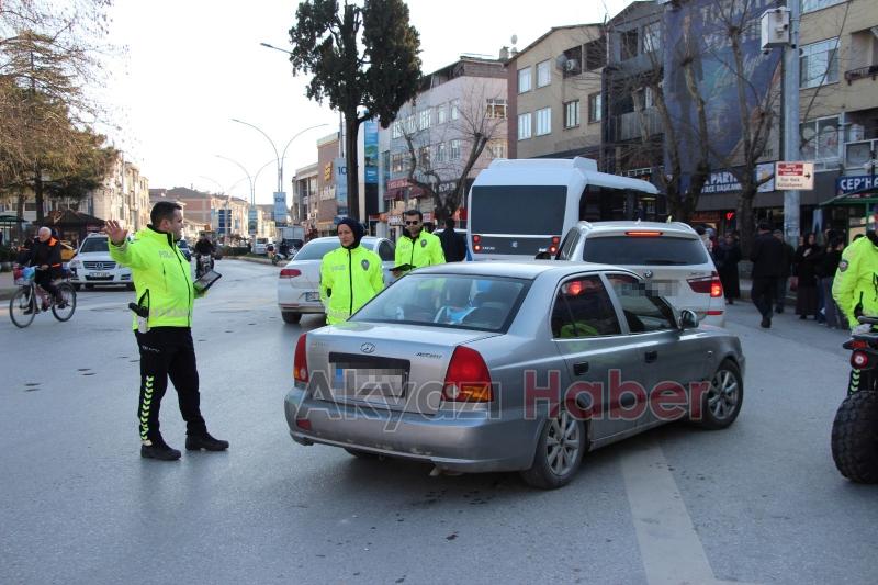 Trafik Ekiplerinin Sıkı Denetimi Devam Ediyor