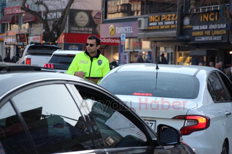 Trafik Ekiplerinin Sıkı Denetimi Devam Ediyor