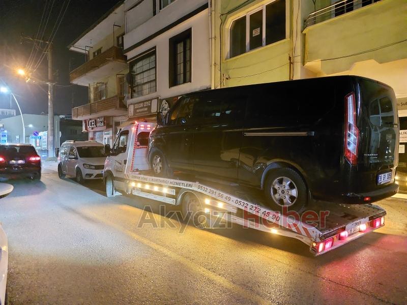 Akyazı da çakar lamba ile yakalandı 276 bin lira ceza kesildi