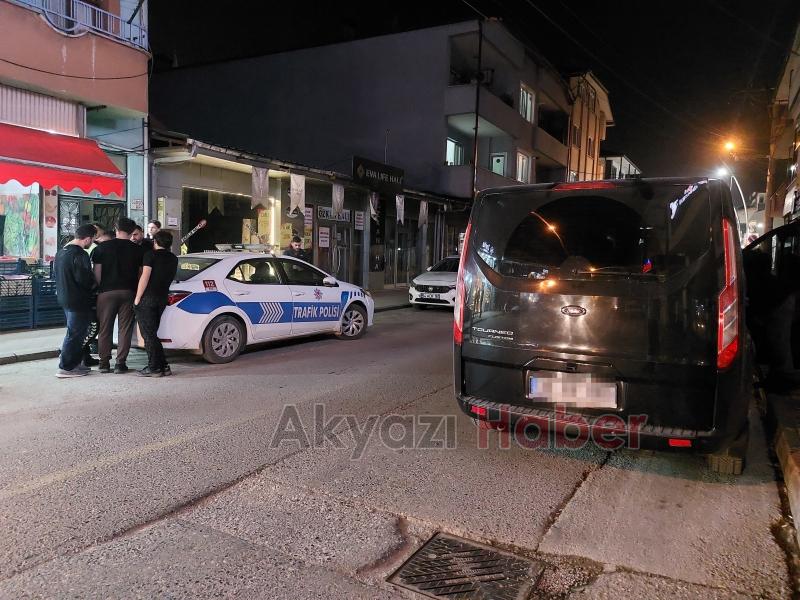 Akyazı da çakar lamba ile yakalandı 276 bin lira ceza kesildi